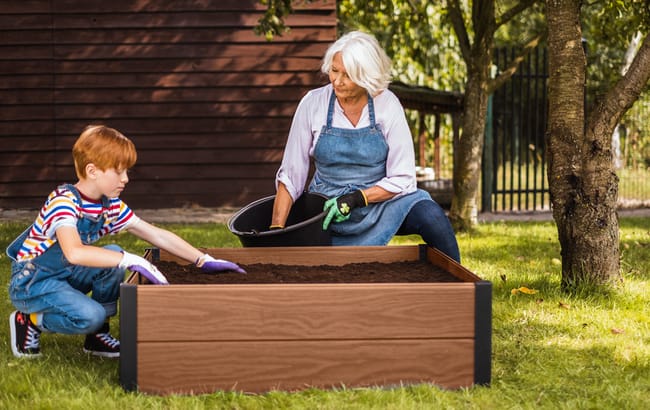 Brown Maple Resin Raised Garden Bed - Keter US