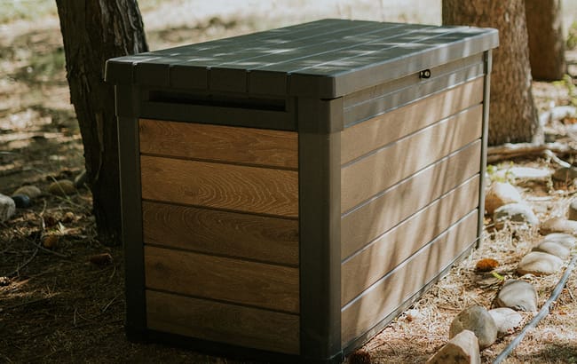 Signature 100 Gallon Storage Deck Box - Keter US