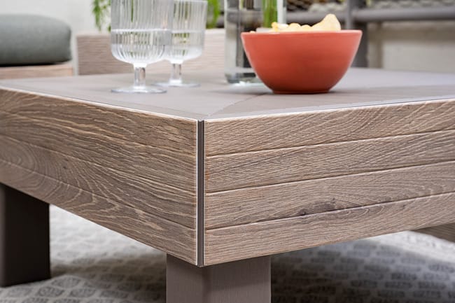 Mesa auxiliar de exterior Elements 65x65x29 cm - Marrón 